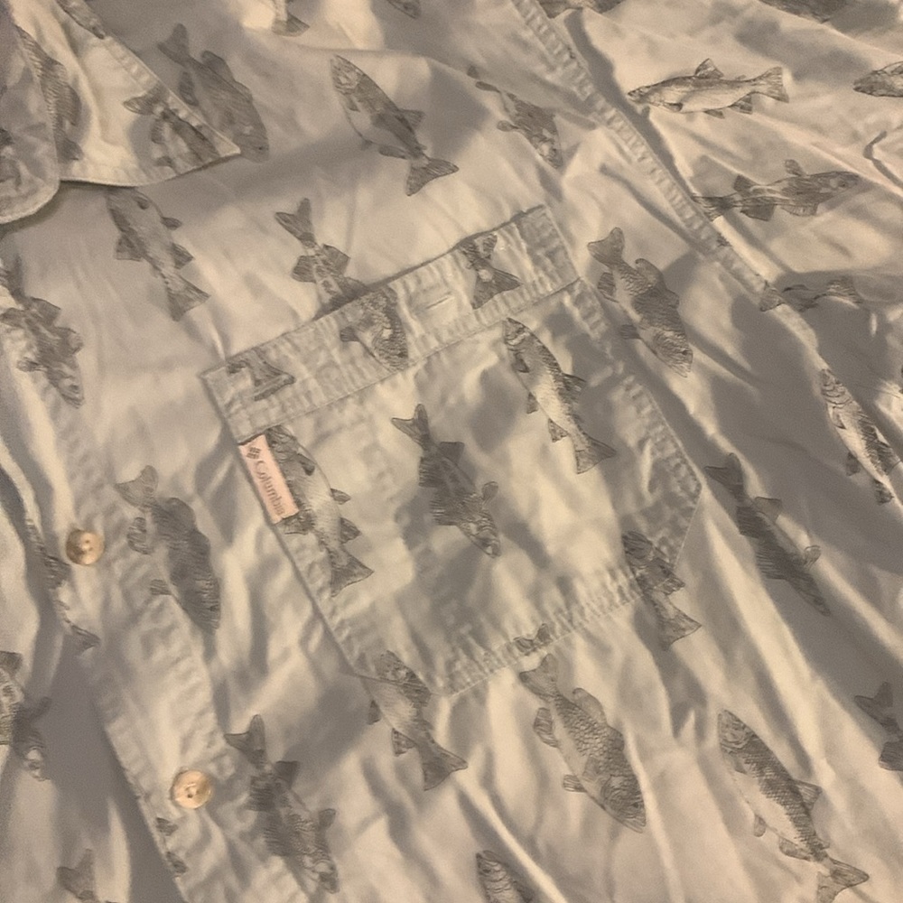 Columbia Collar Shirt!!!! - Picture 3 of 4